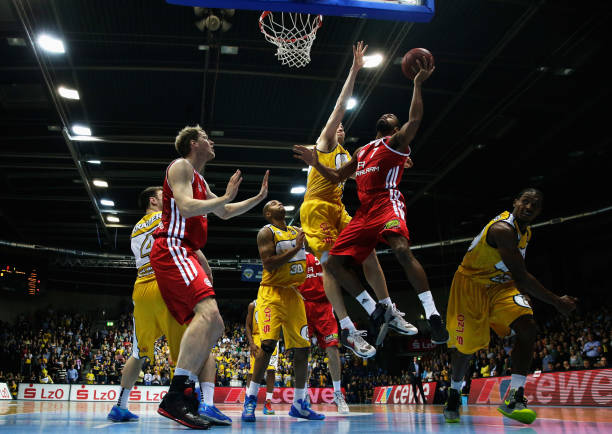 日本队来说 日本队来说