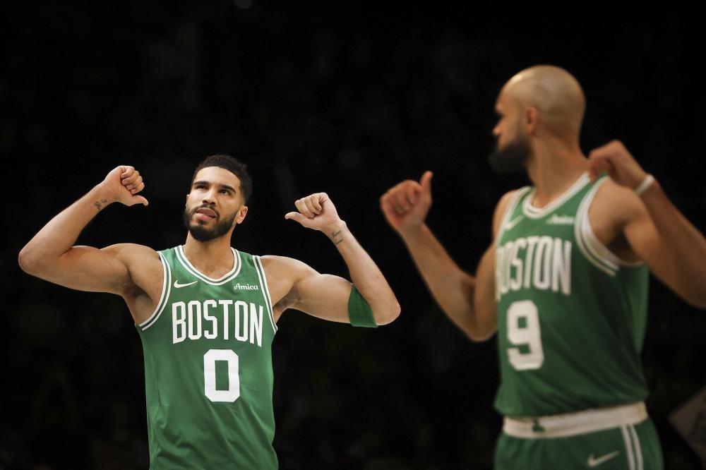 队在年轻化 队在年轻化